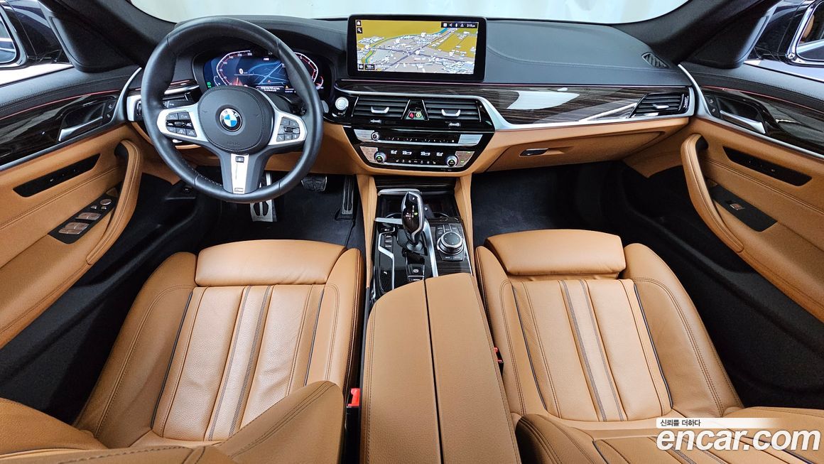 BMW 5-Series 2022