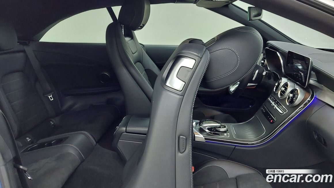 Mercedes-Benz C-Class 2022