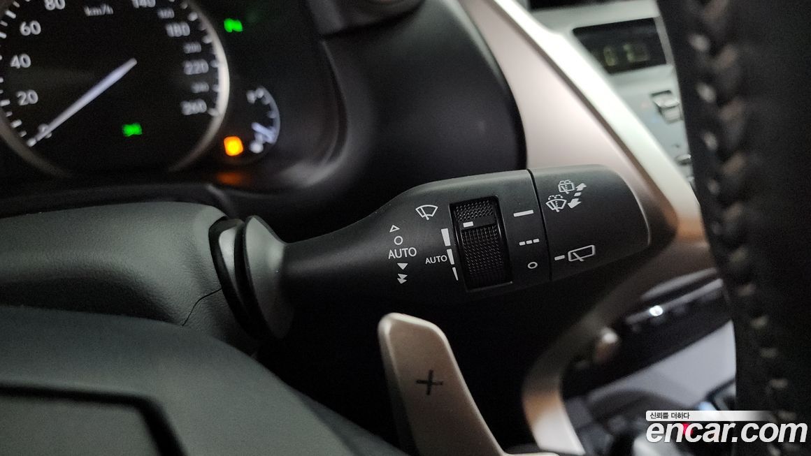 Lexus NX 2019