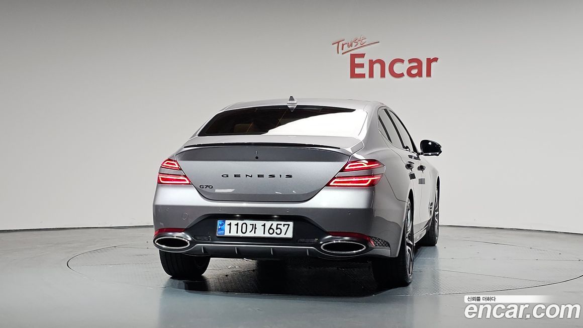 Genesis G70 2024