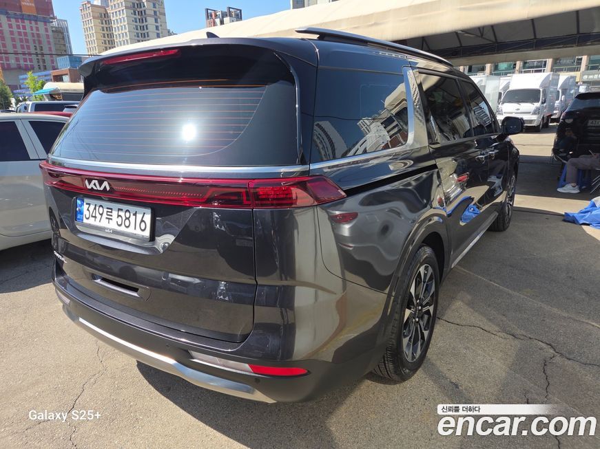 Kia Canival 2023