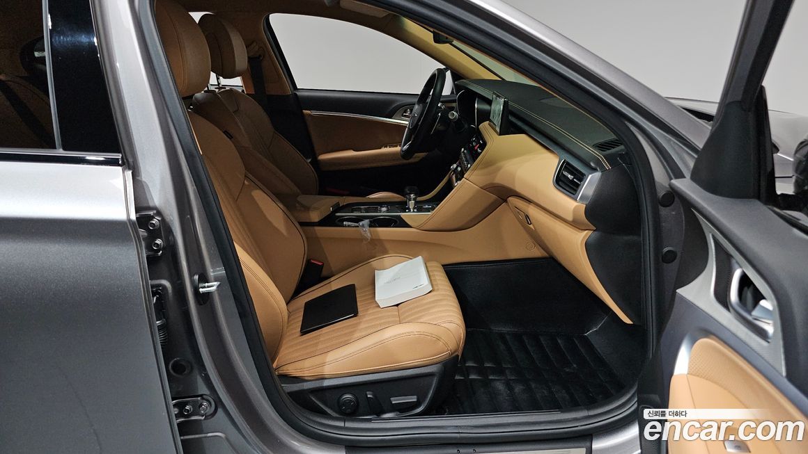 Genesis G70 2024