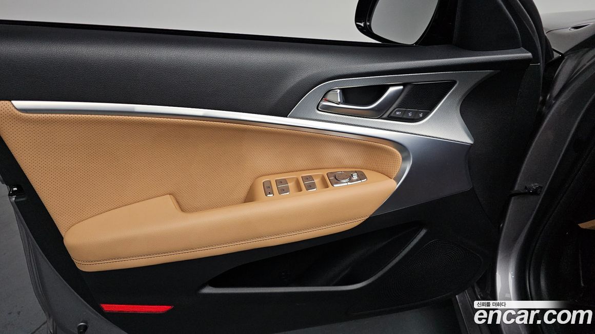Genesis G70 2024