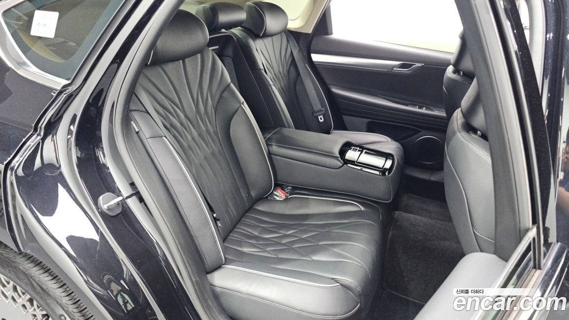 Genesis G80 2023