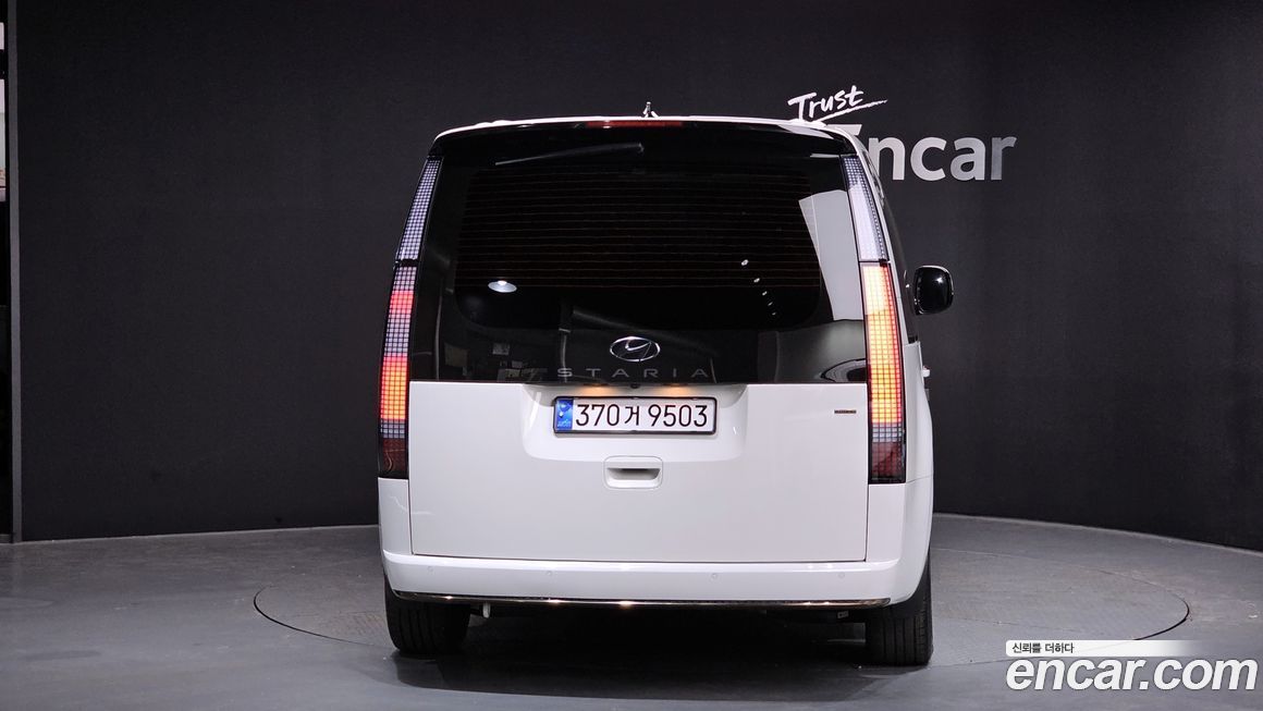 Hyundai Staria 2024