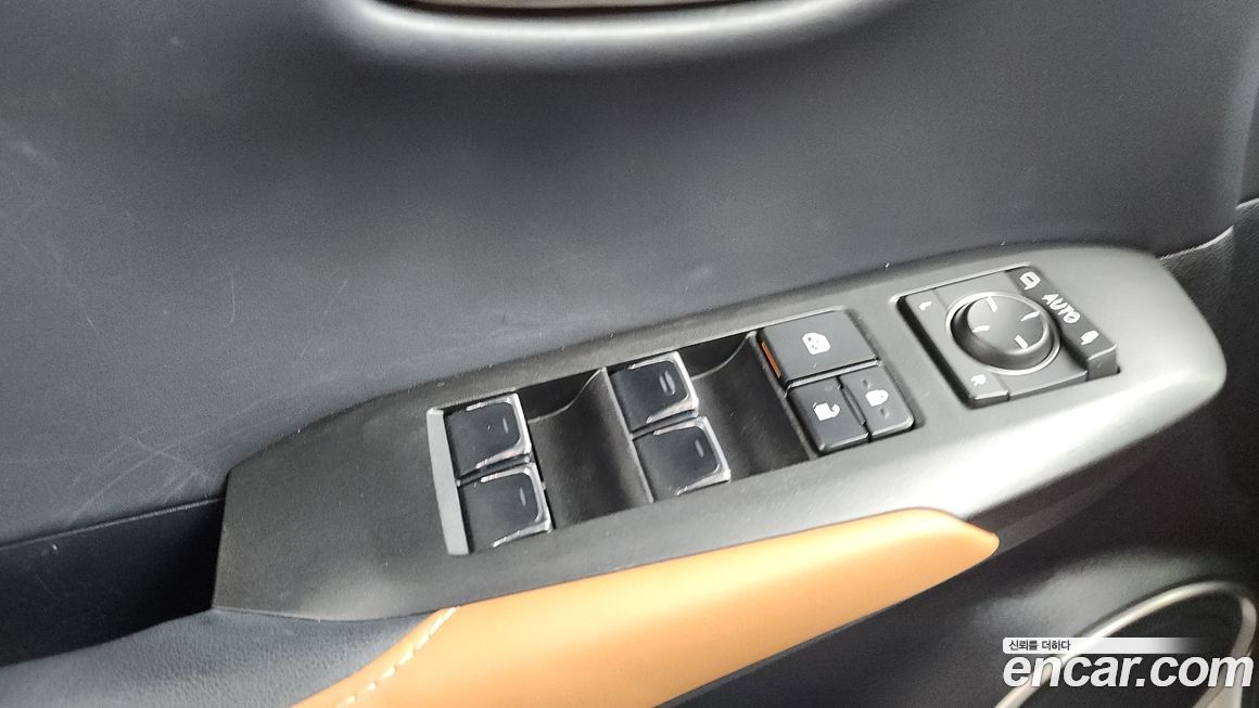 Lexus NX 2019