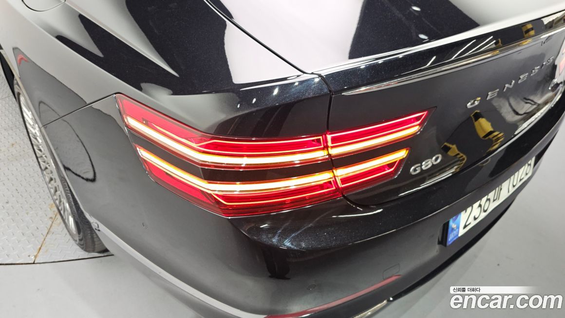 Genesis G80 2023