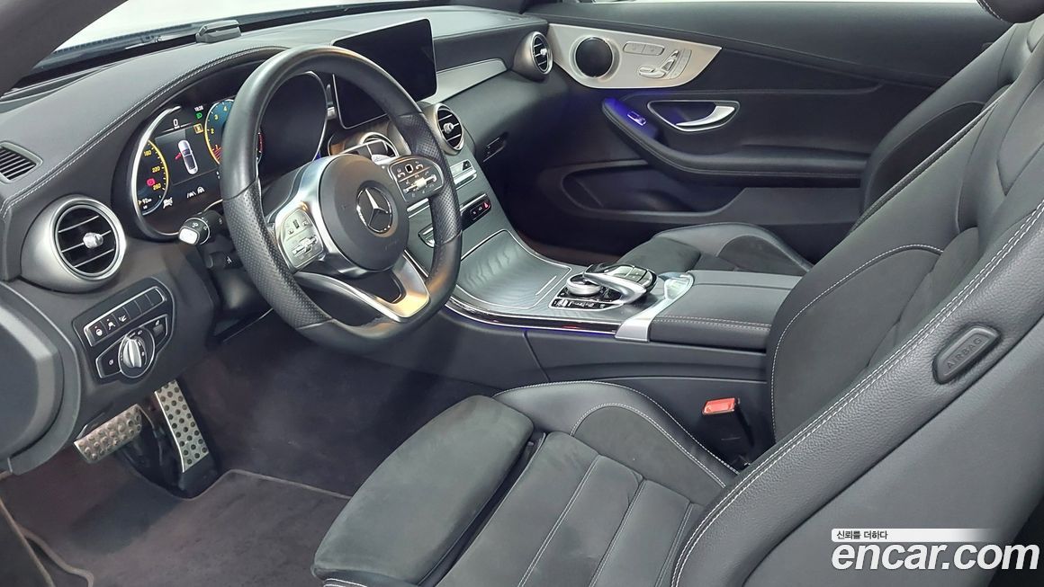 Mercedes-Benz C-Class 2022