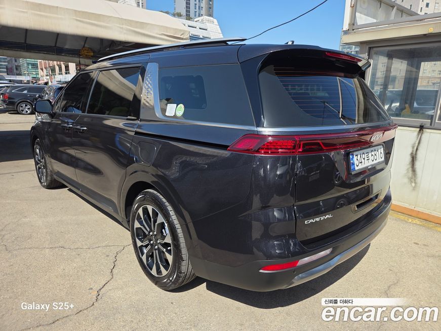 Kia Canival 2023