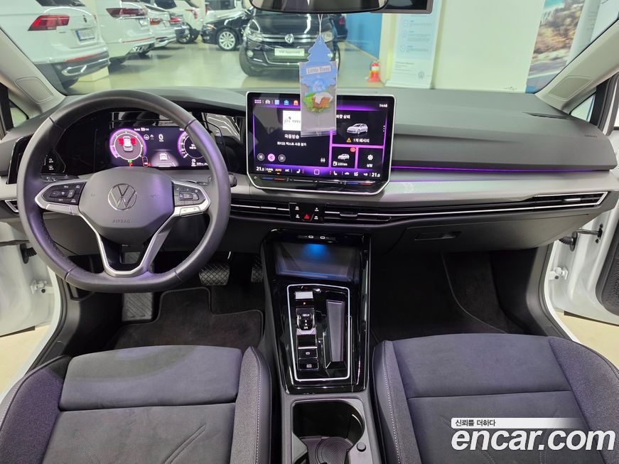 Volkswagen Golf 2025