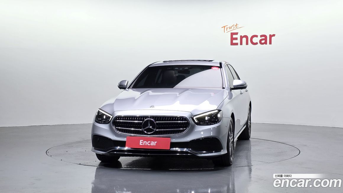 Mercedes-Benz E-Class 2021