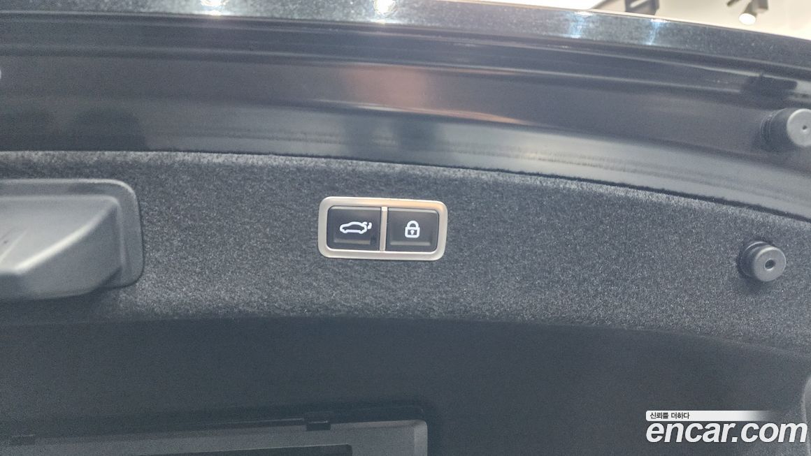 Genesis G80 2023