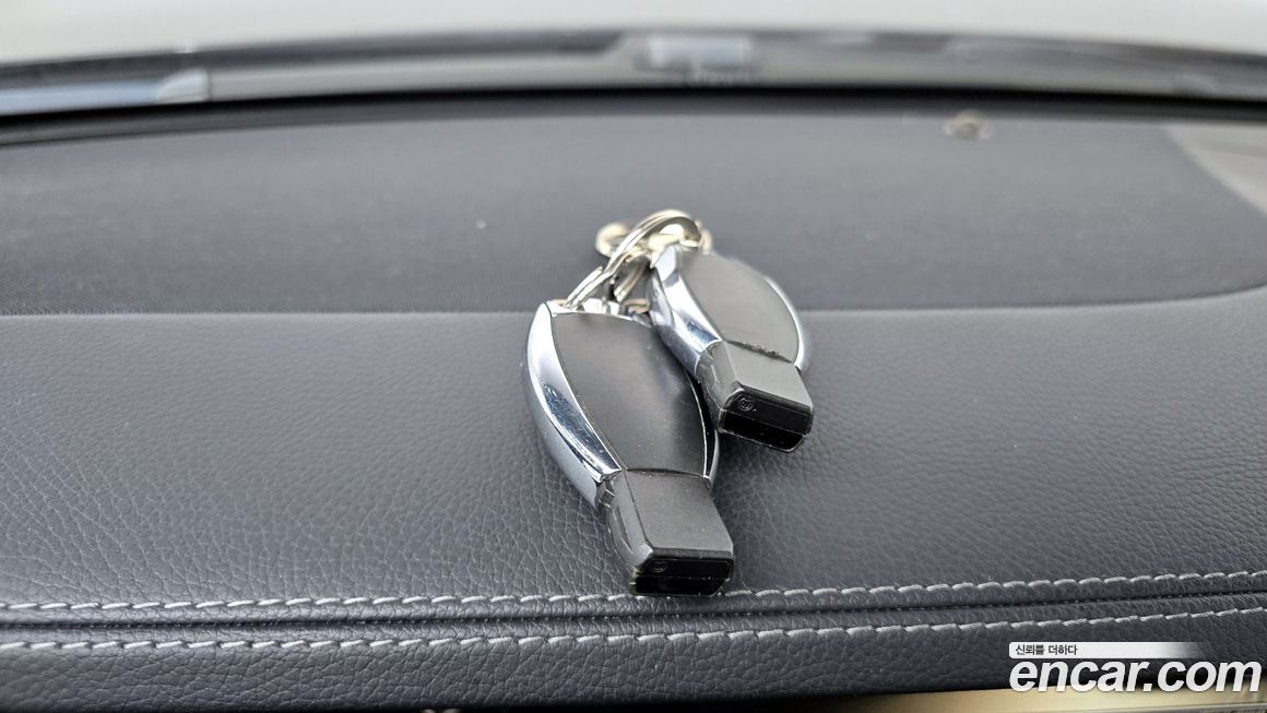 Mercedes-Benz S-Class 2014
