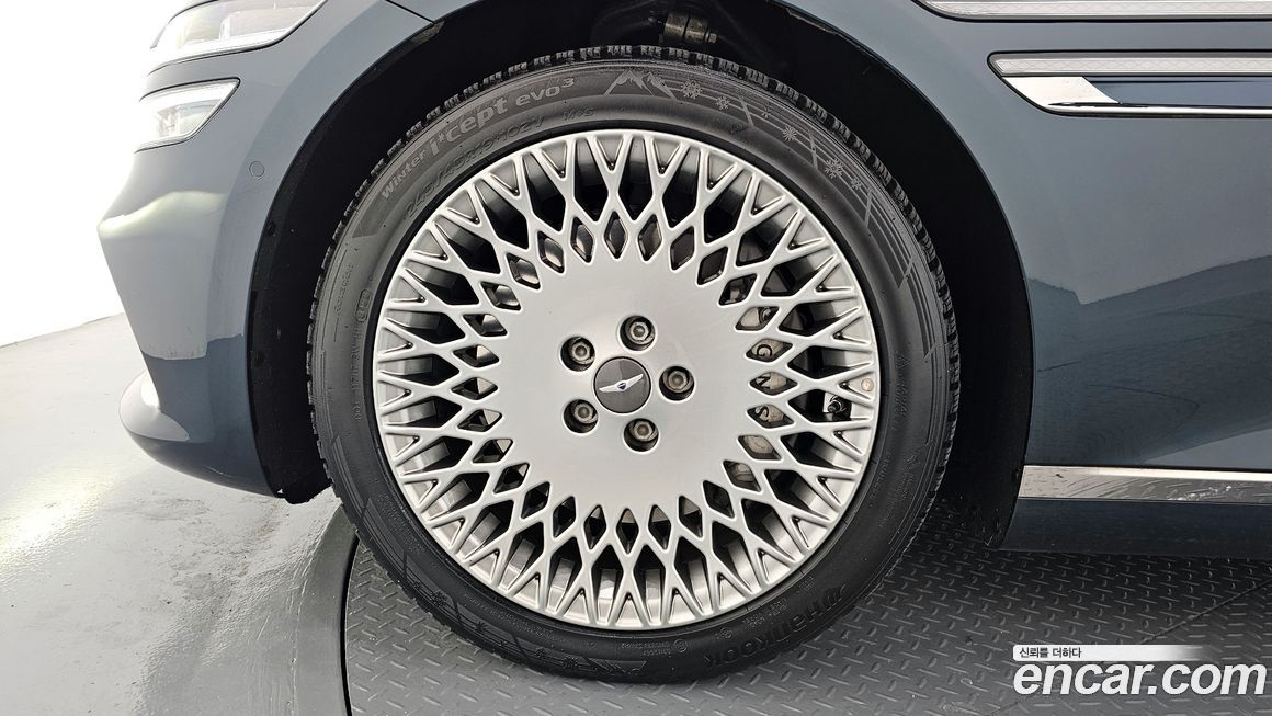 Genesis G80 2023