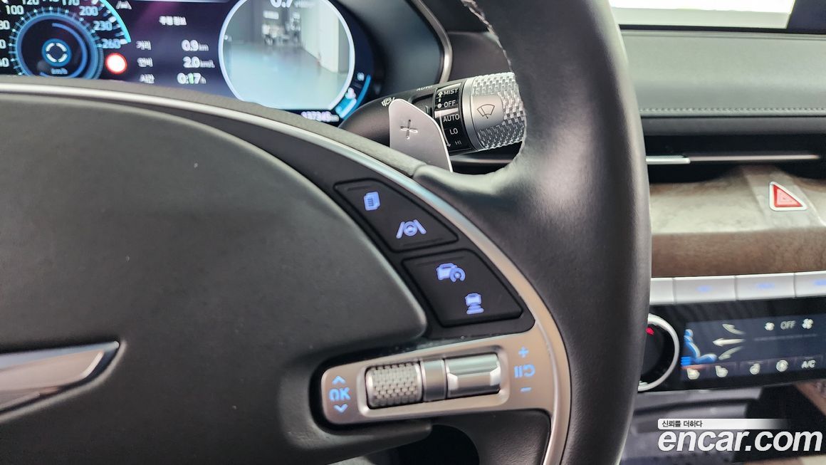 Genesis G80 2023
