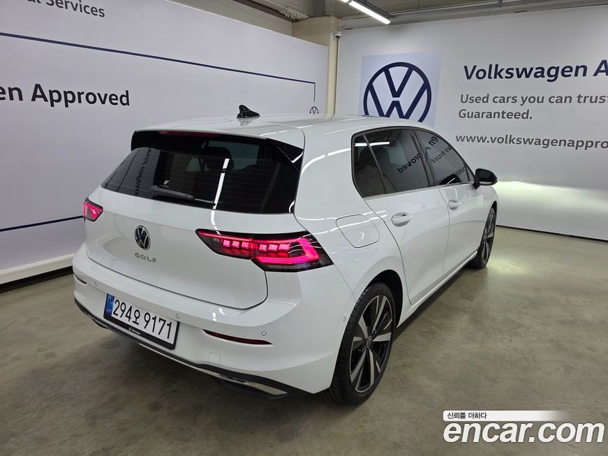 Volkswagen Golf 2025