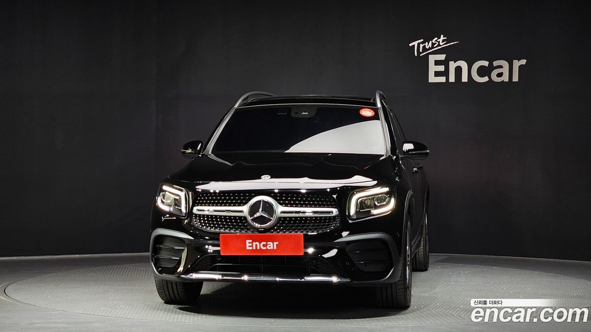 Mercedes-Benz GLB-Class 2021