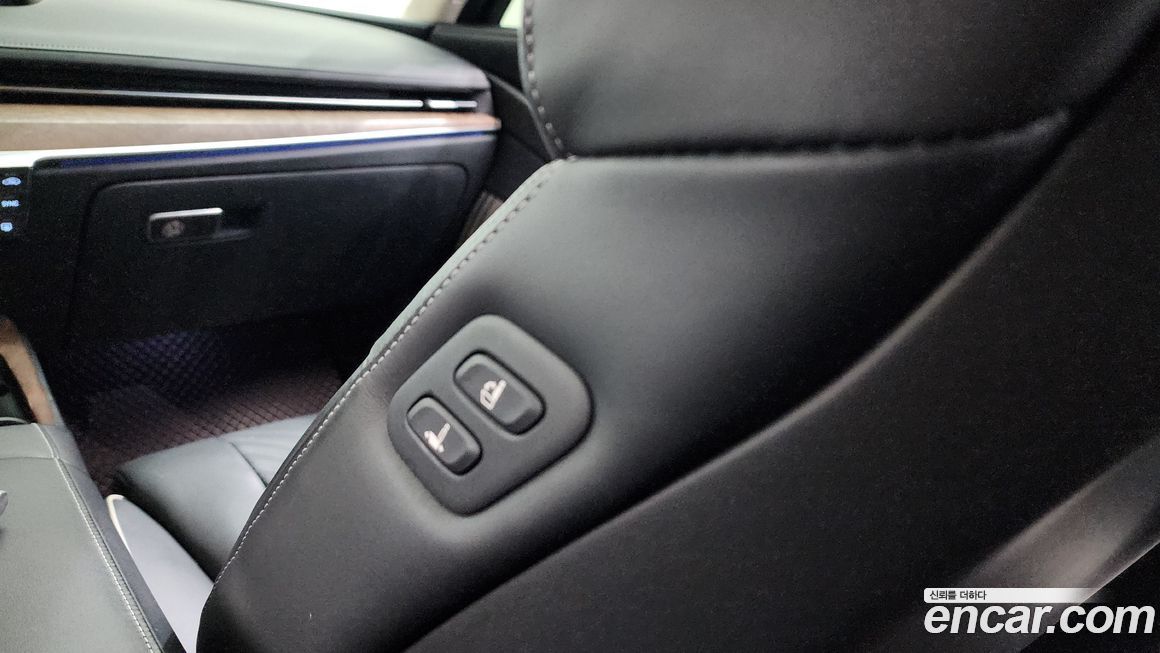 Genesis G80 2023