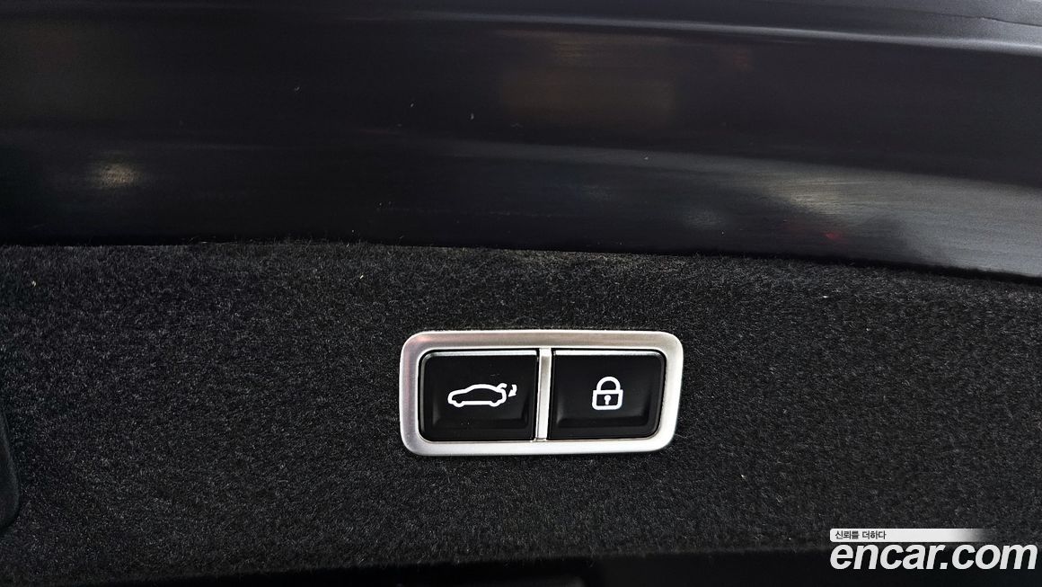 Genesis G80 2023