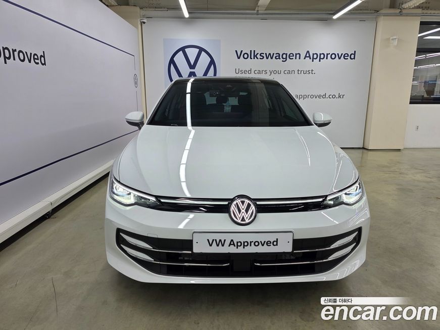 Volkswagen Golf 2025