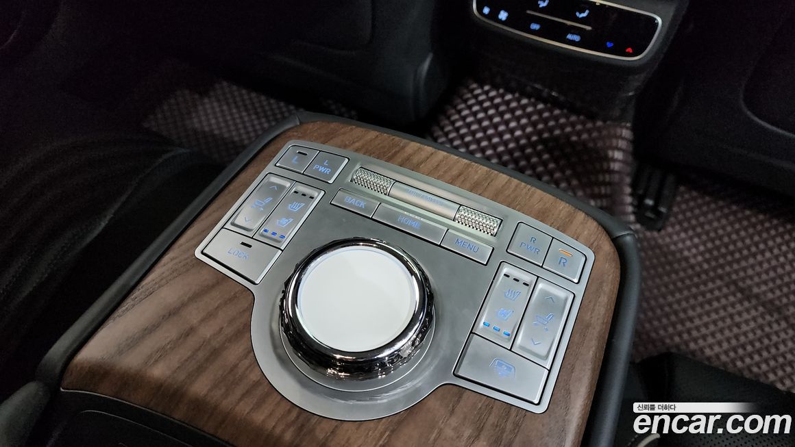 Genesis G80 2023