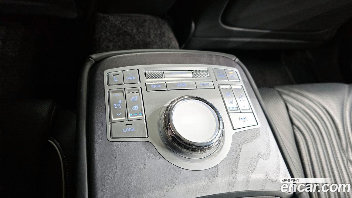 Genesis G80 2023