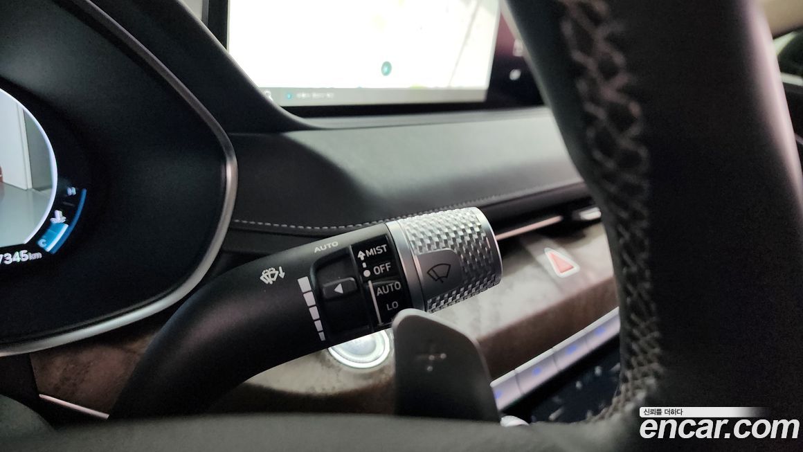 Genesis G80 2023