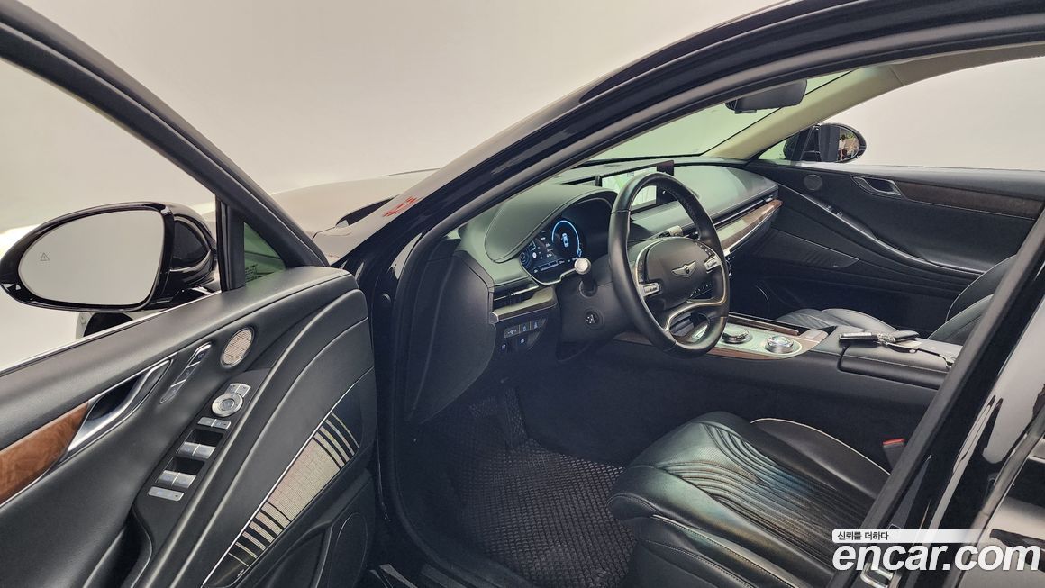 Genesis G80 2023