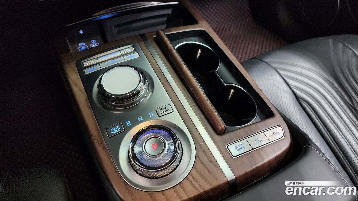 Genesis G80 2023