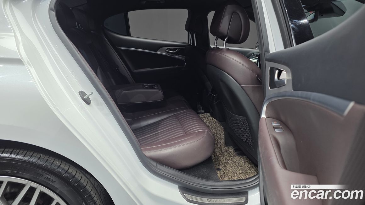 Genesis G70 2021