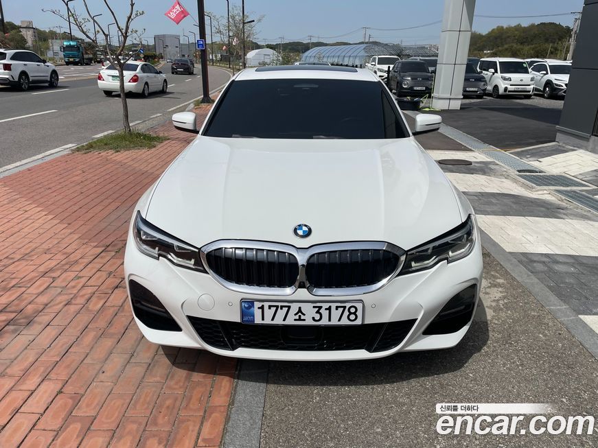 BMW 3-Series 2021