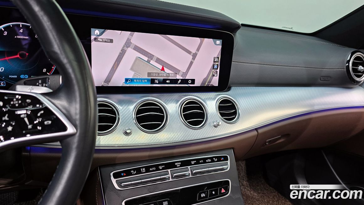 Mercedes-Benz E-Class 2021