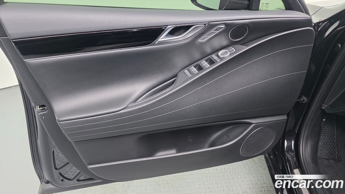 Genesis G80 2021