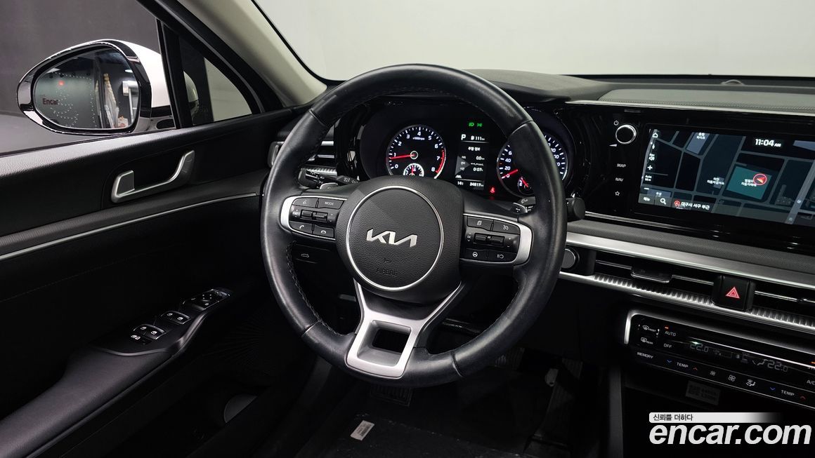 Kia K5 2023