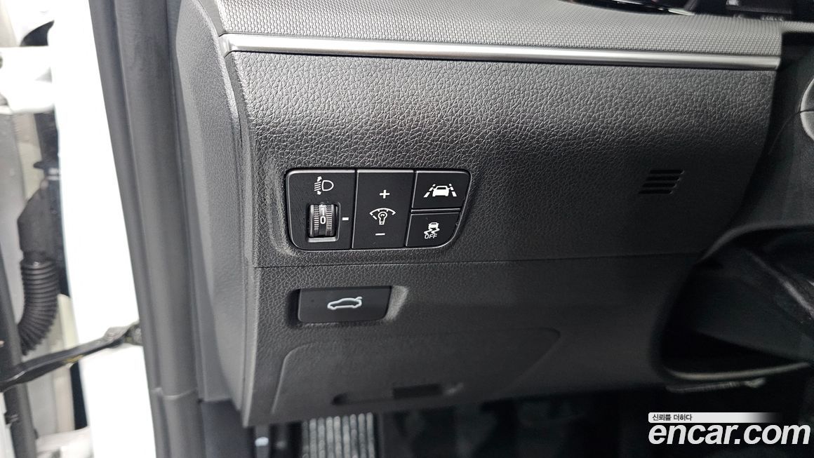 Kia K5 2023