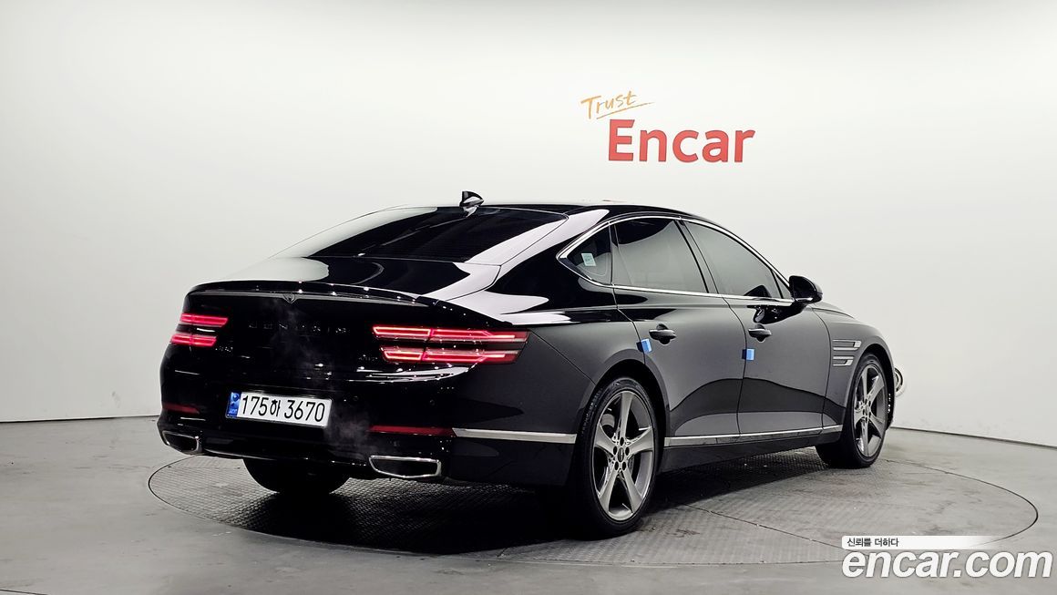 Genesis G80 2023