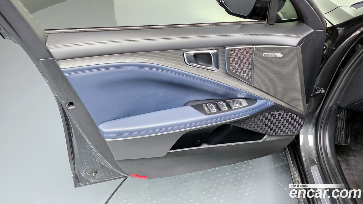 Kia K8 2025