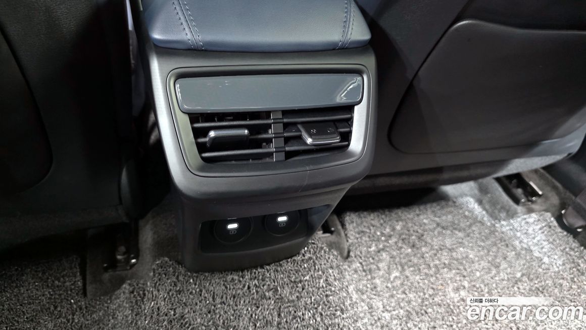 Kia K8 2025