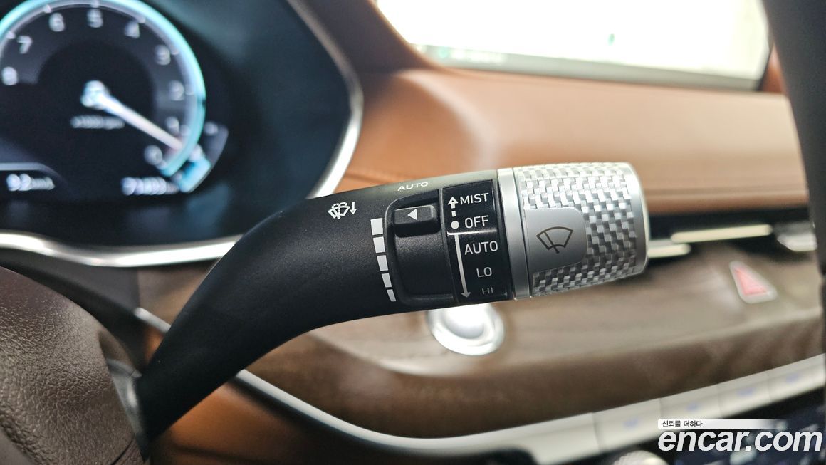 Genesis G80 2023