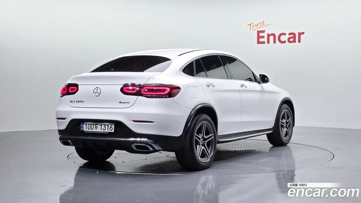 Mercedes-Benz GLC-Class 2021