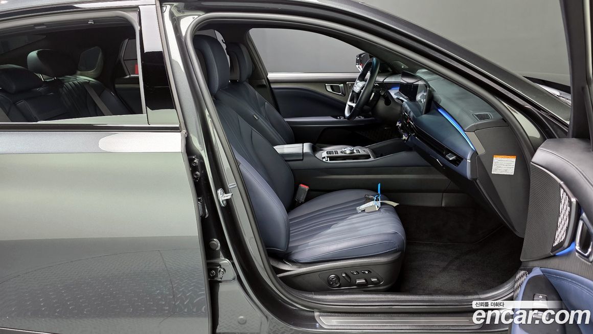 Kia K8 2025