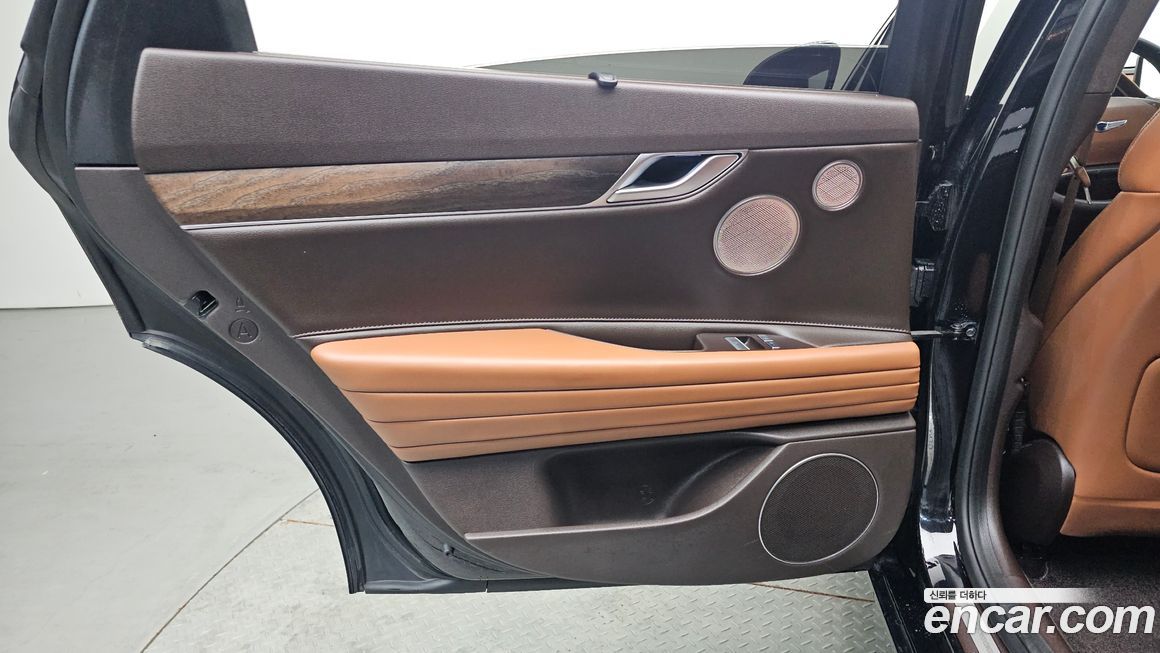 Genesis G80 2023