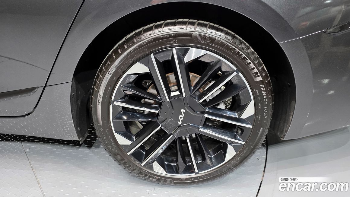 Kia K8 2025