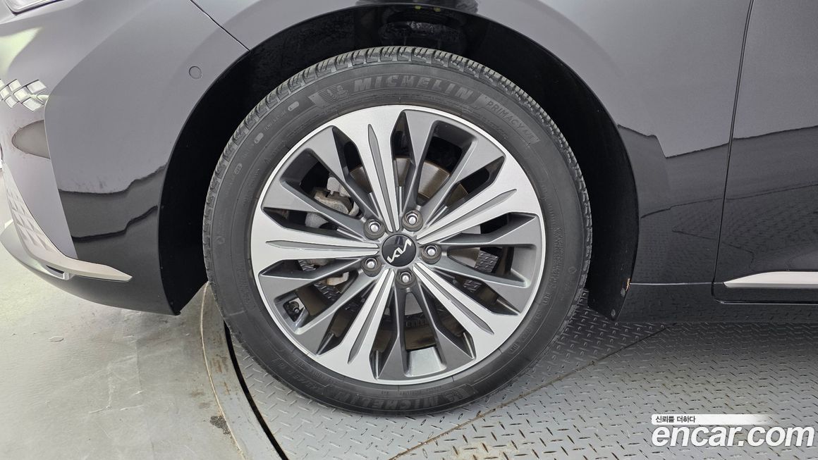 Kia K8 2022