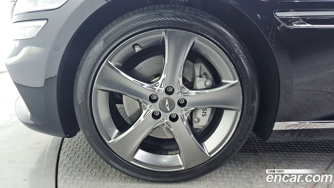Genesis G80 2023