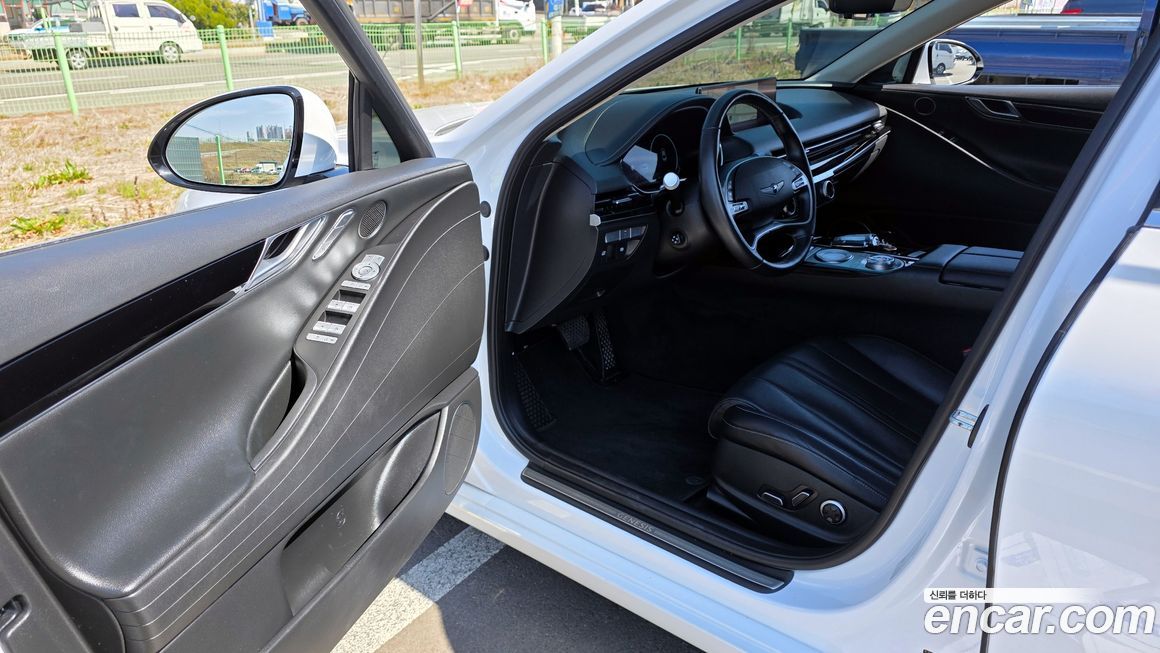Genesis G80 2022