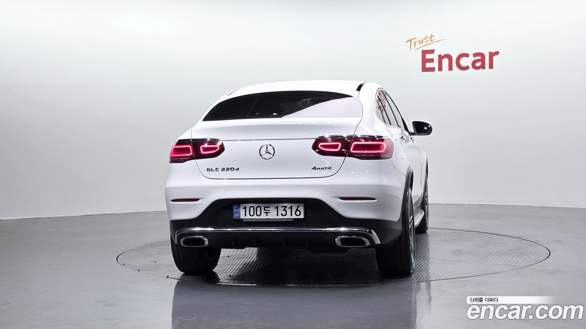 Mercedes-Benz GLC-Class 2021