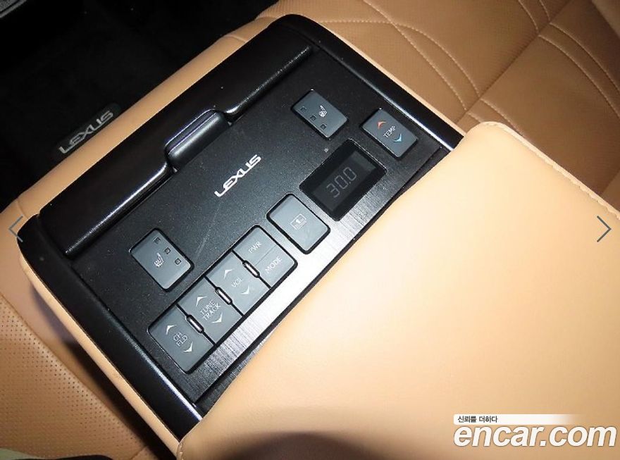 Lexus ES 2022