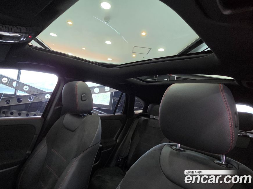 Mercedes-Benz GLA-Class 2024