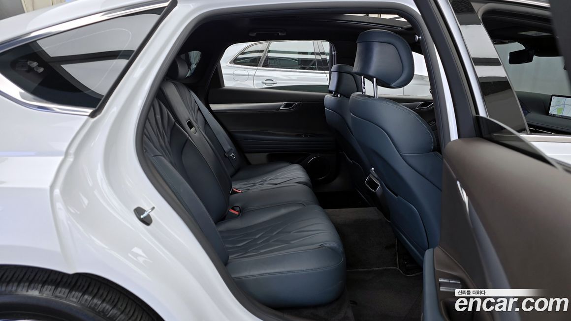 Genesis G80 2024